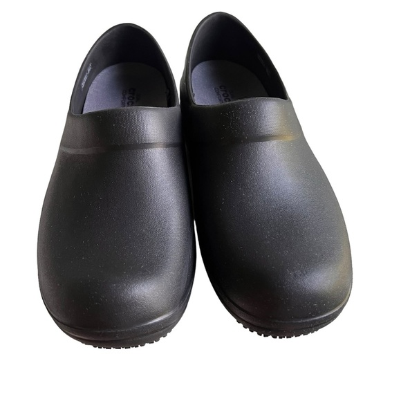 Crocs On the Clock Work Slip On Clogs Slip Resistant Black Size W 9 - Picture 4 of 11